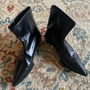 Black pointy boots  size 41